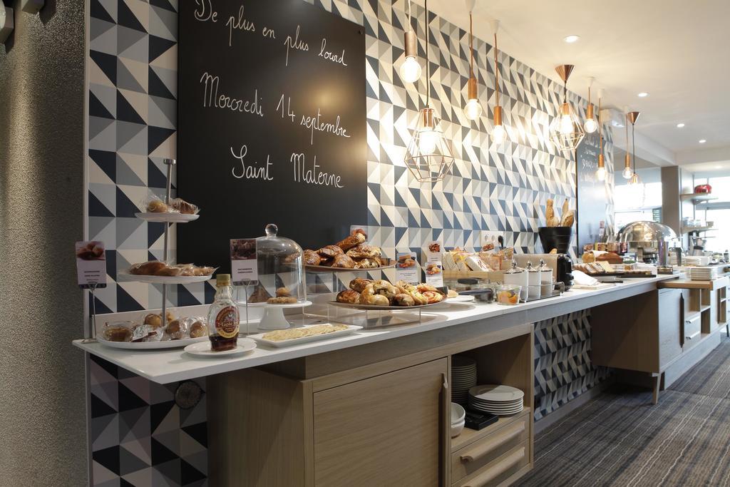 Mercure Lyon Charbonnieres Екстериор снимка